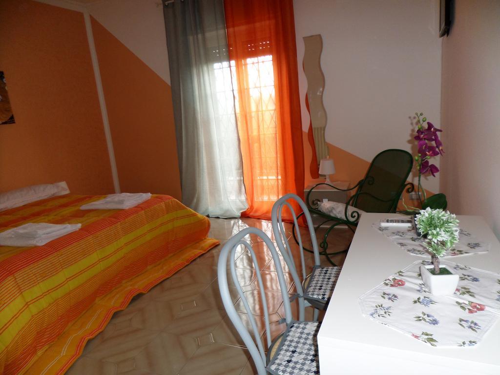 B&B Villino Lory Марино Экстерьер фото